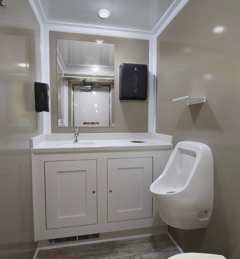 luxury bathrooms rentals colorado