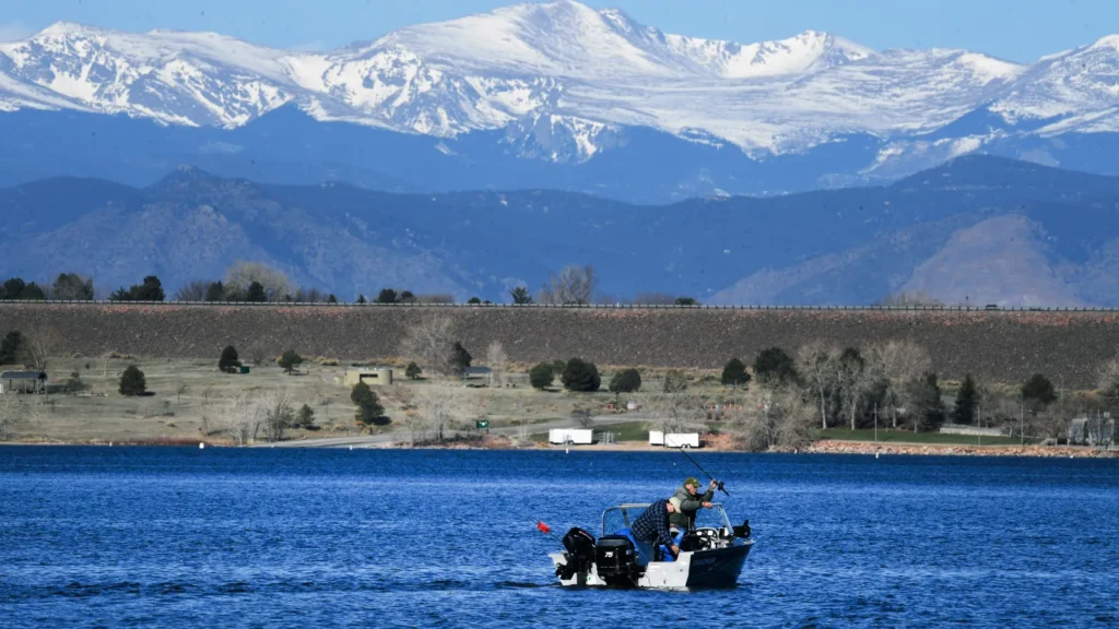 Cherry Creek Reservoir – Denver’s Go-To Water Playground