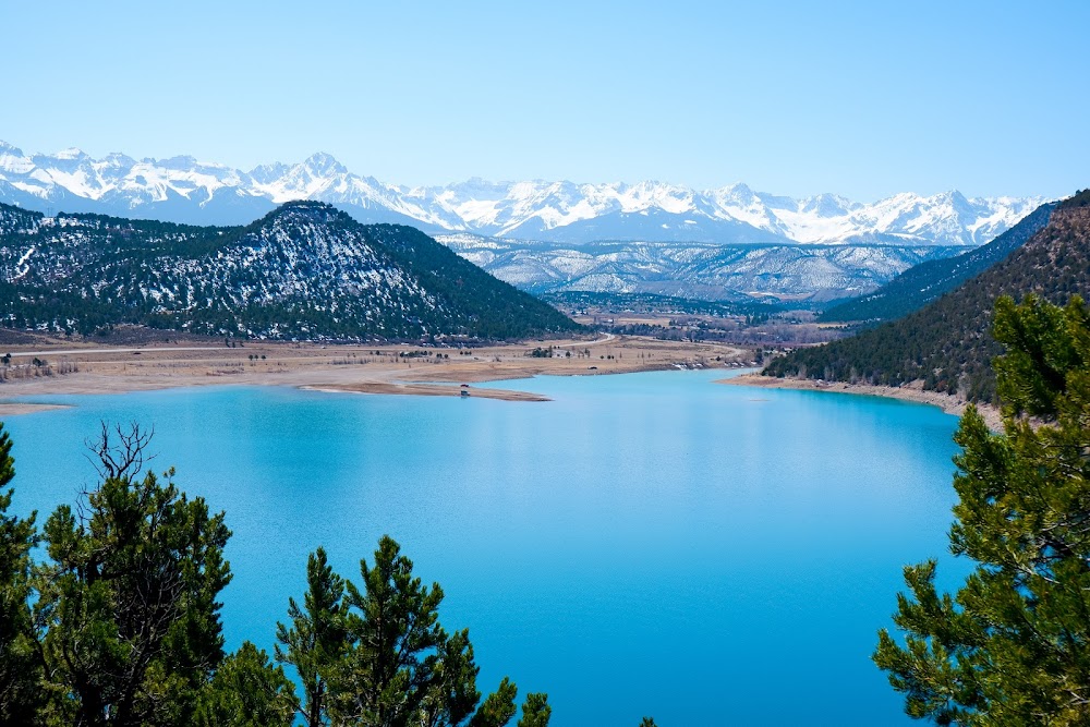 Ridgway Reservoir (Ridgway State Park) – Mountain Views and Open Water